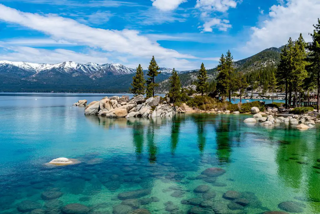 22 Amazing US Spring Break Ideas for Families in 2022 featured by top US family travel blogger, Momma Wanderlust: Lake Tahoe, California