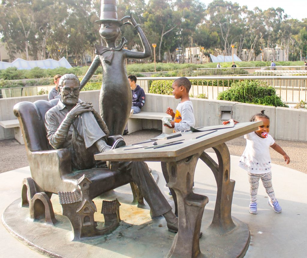 15 Fun Things To Do with Kids in San Diego featured by top US family travel blogger, Momma Wanderlust