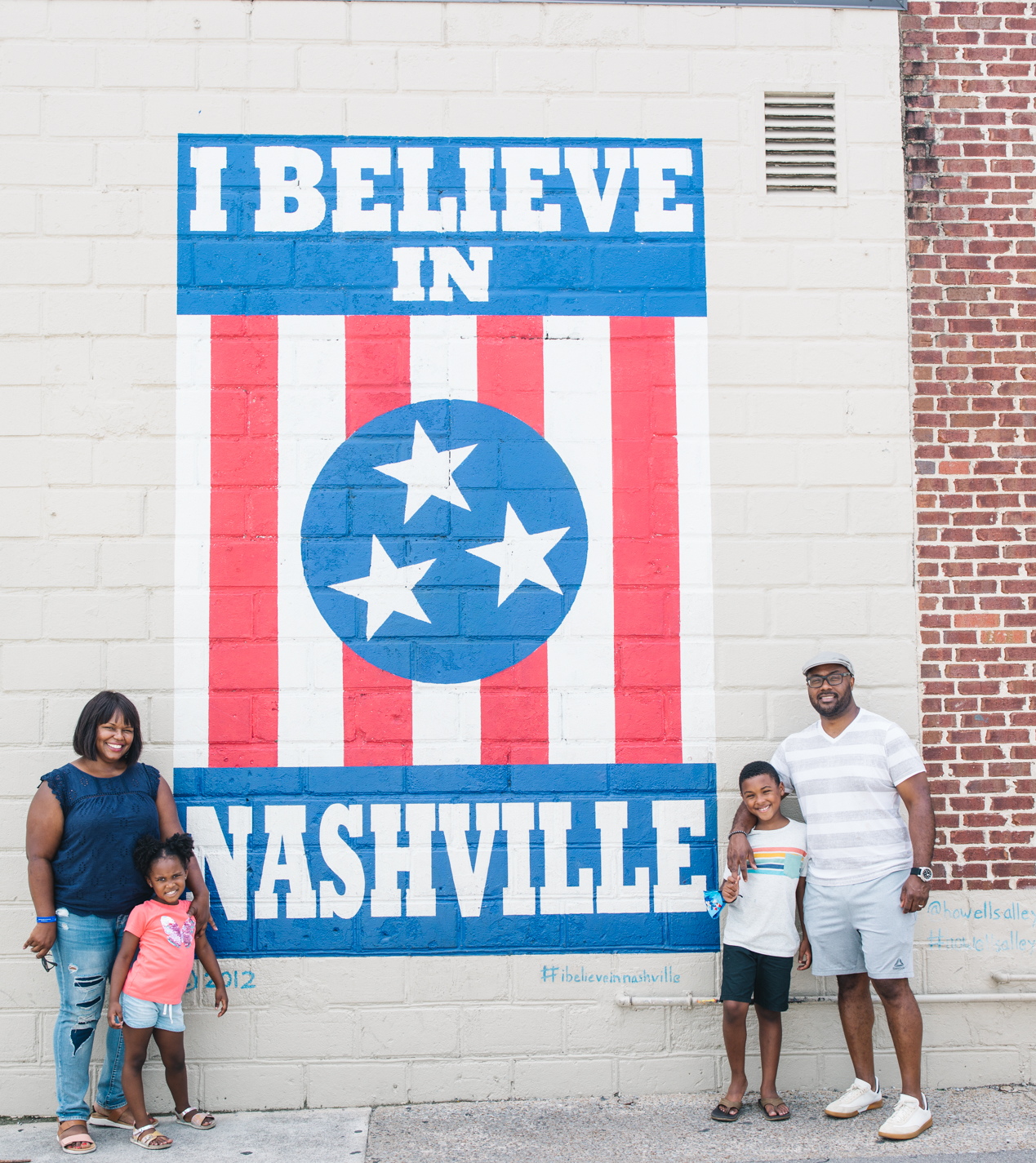 Top 12 Fun Things to do with Kids in Nashville, TN featured by top US family travel blogger, Momma Wanderlust